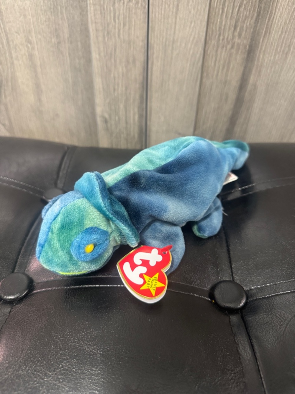 Retired Rainbow The Chameleon Lizard 1997 Ty Beanie Babies Baby With Tag